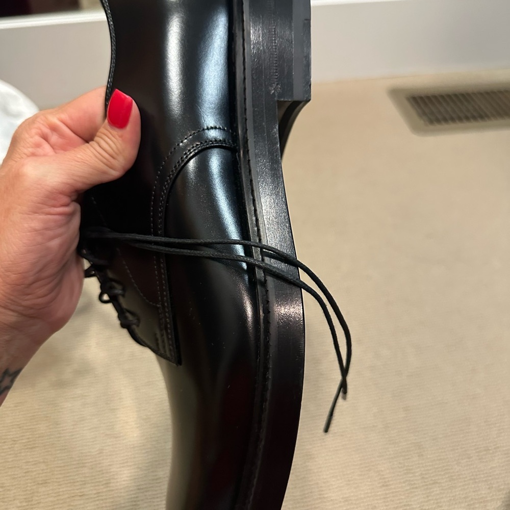 Gucci Black Leather Oxford Shoes - Picture 9 of 16